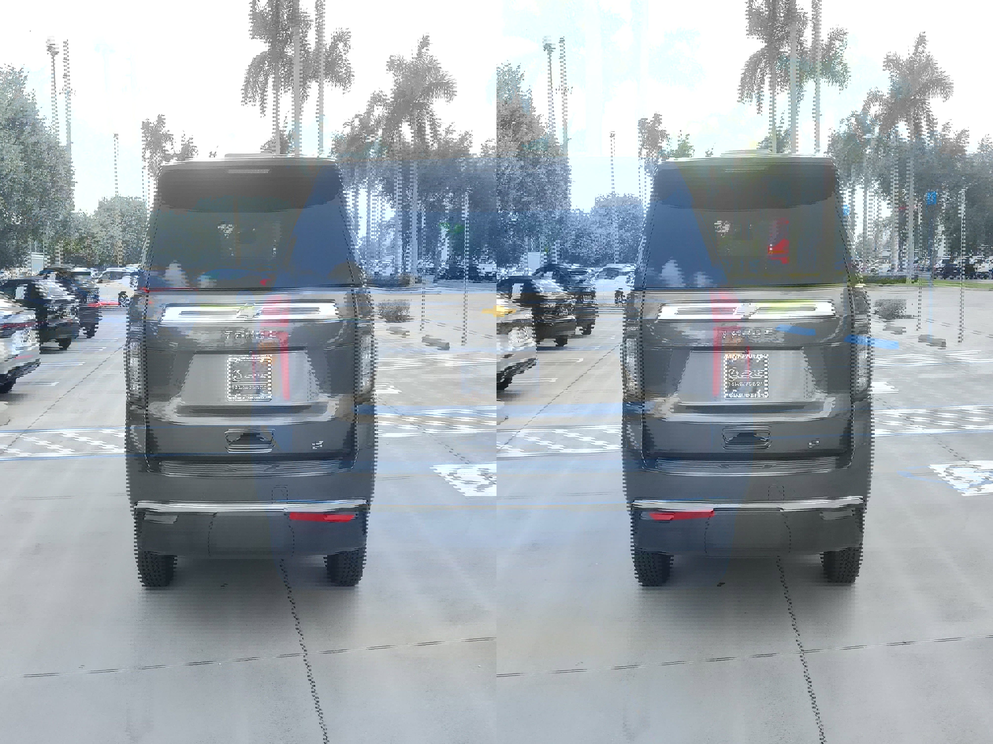 Used 2021 Chevrolet Tahoe LT w/ LT Signature Package image 9