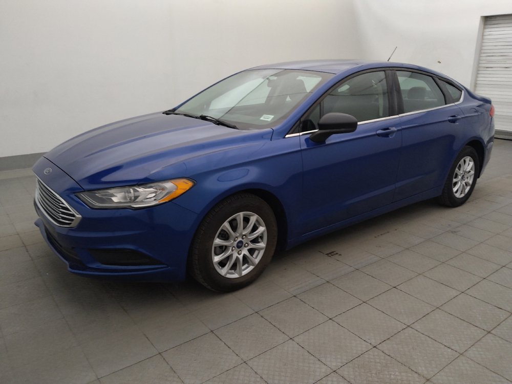 Used 2017 Ford Fusion S FWD image 2