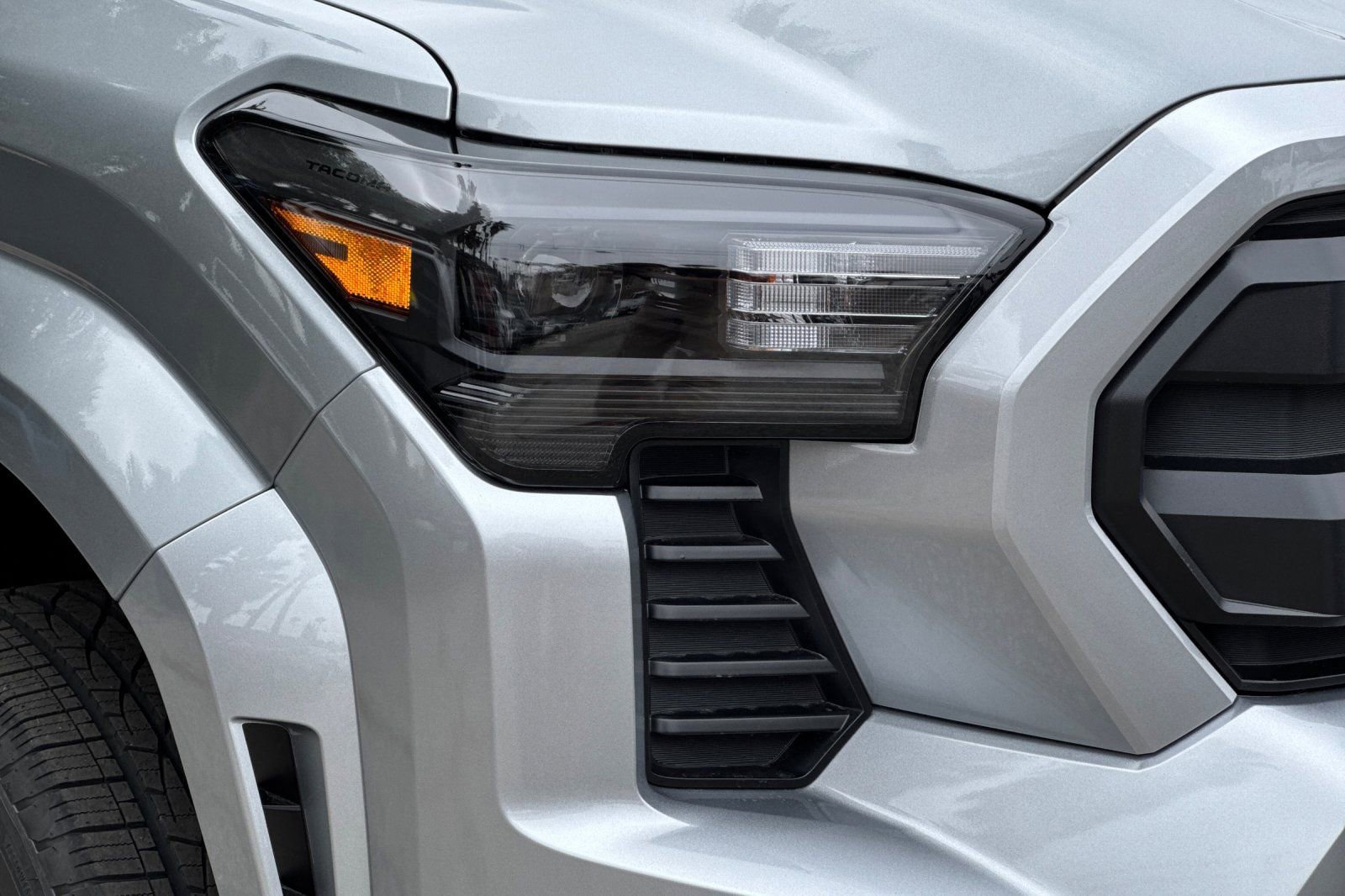 New 2026 Toyota Tacoma SR5 AWD/4WD image 29