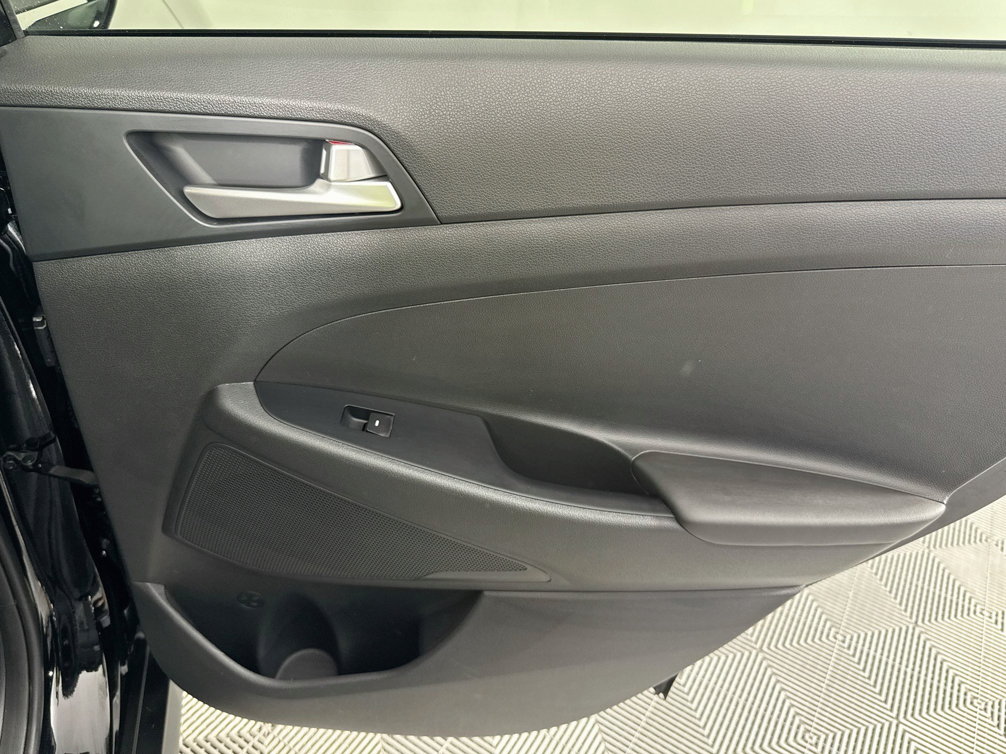 Used 2019 Hyundai Tucson Value FWD image 26