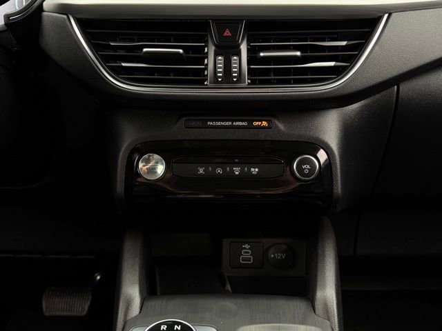 Used 2025 Ford Escape Platinum image 25
