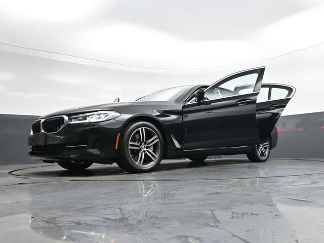 Used 2022 BMW 530i xDrive w/ Convenience Package image 47