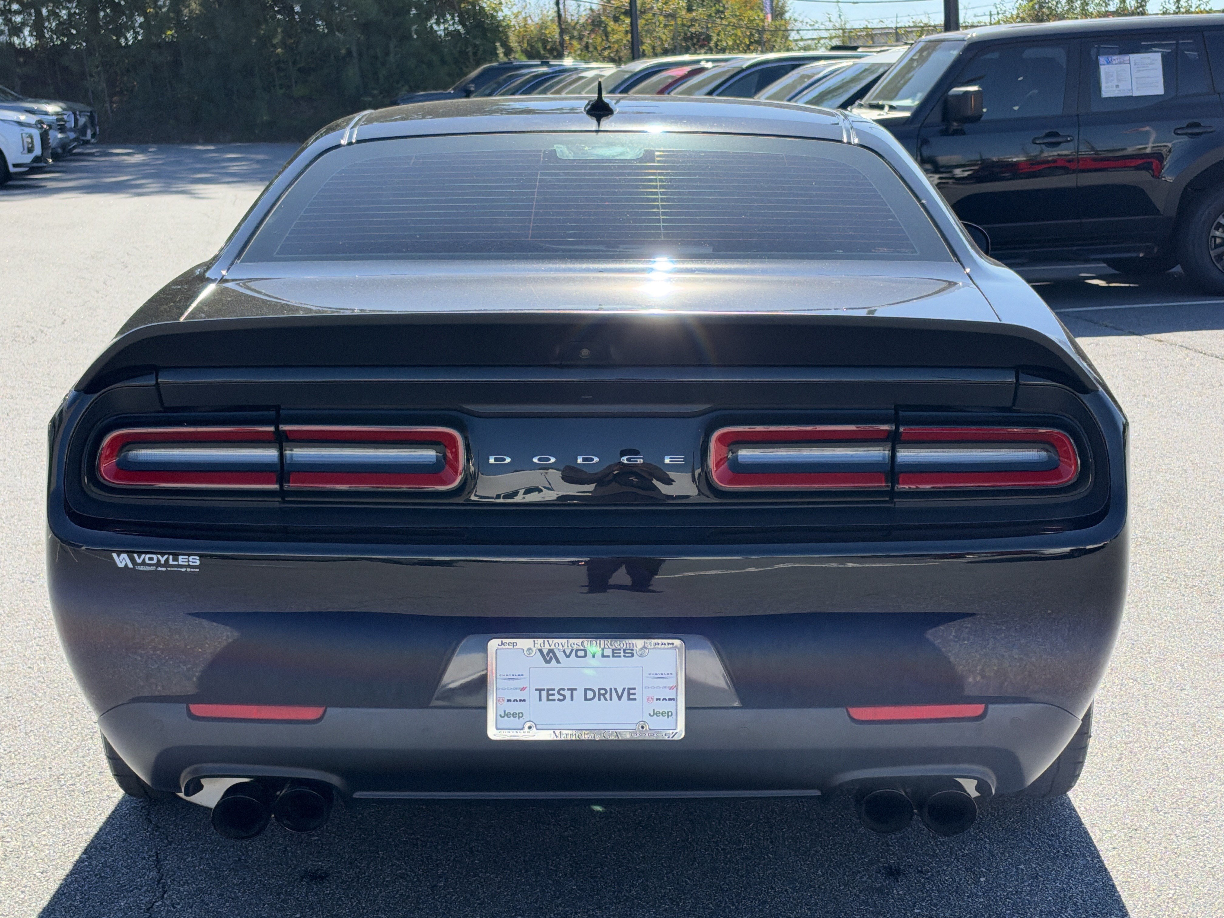 Used 2020 Dodge Challenger SRT Hellcat w/ Plus Package RWD image 7