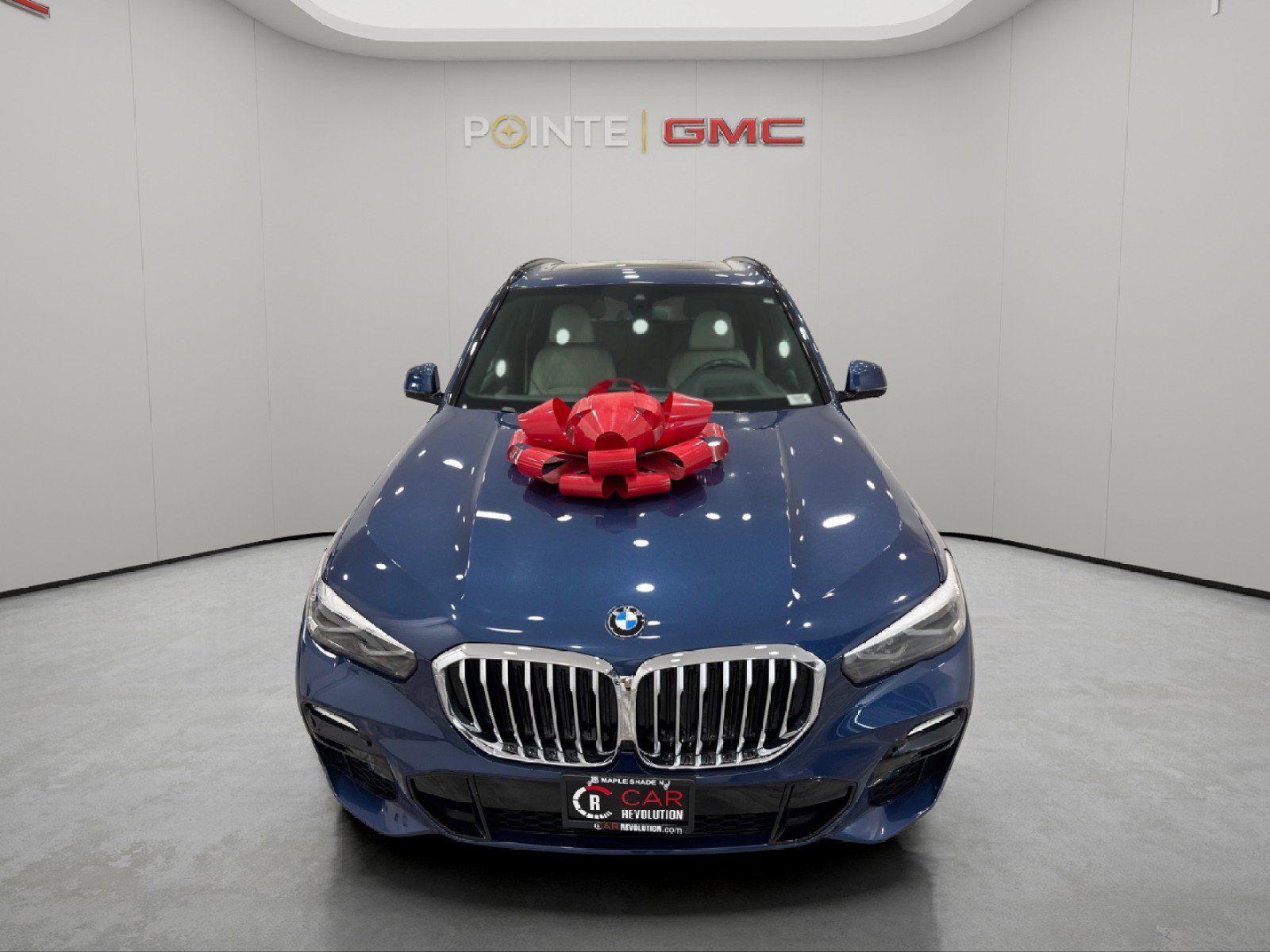 Used 2019 BMW X5 xDrive40i w/ M Sport Package image 2