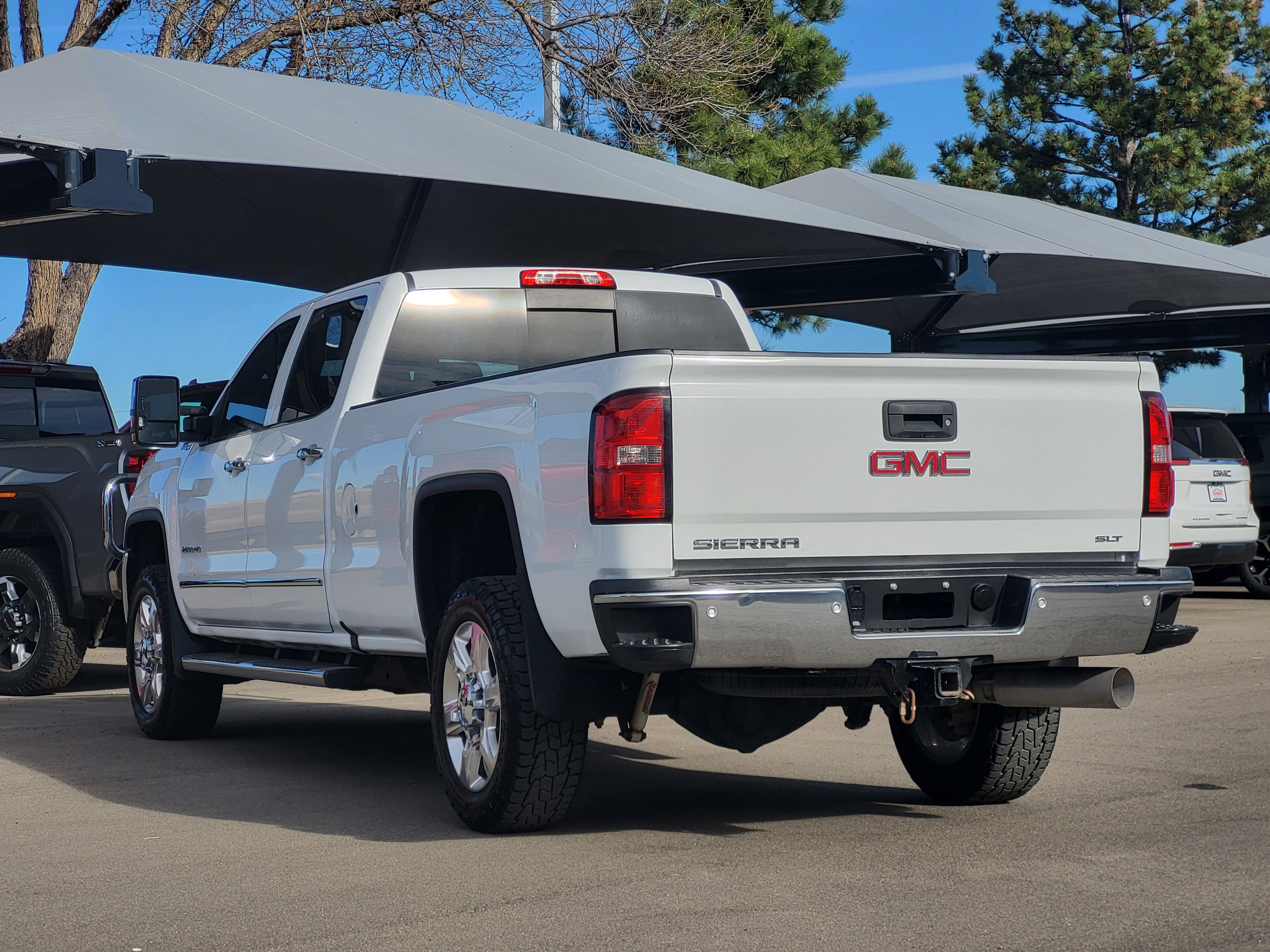 Certified 2019 GMC Sierra 2500 SLT w/ Duramax Plus Package AWD/4WD image 5