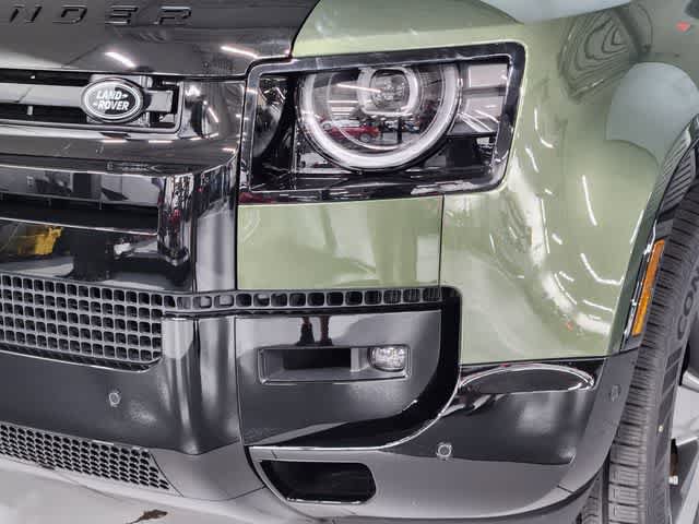 New 2026 Land Rover Defender 110 X AWD/4WD image 17