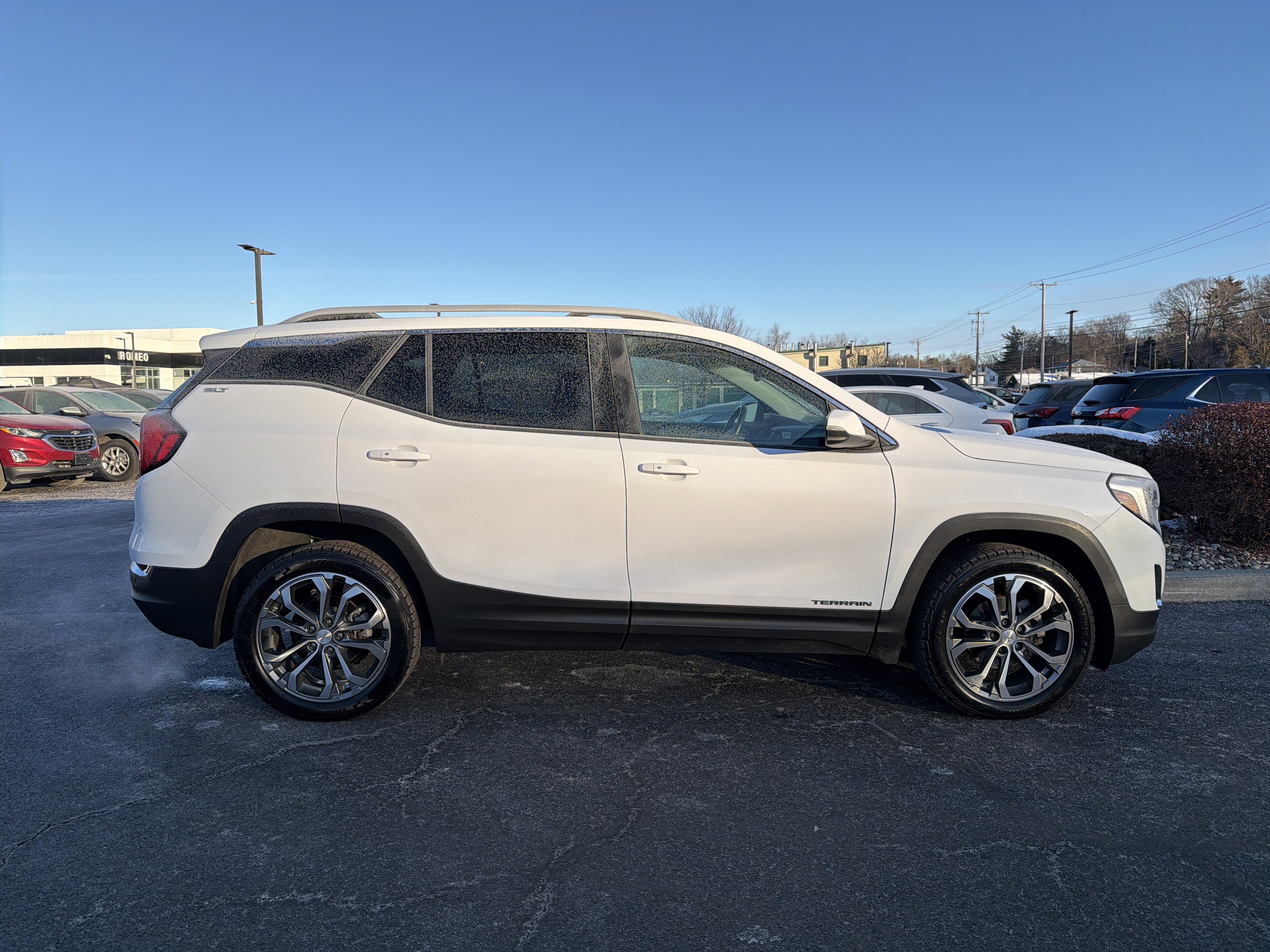 Certified 2021 GMC Terrain SLT w/ Infotainment Package II image 4