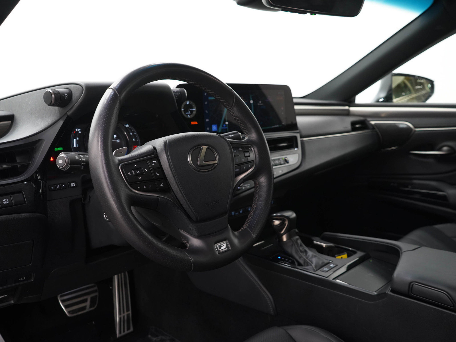 Used 2024 Lexus ES 300h F Sport w/ Accessory Package (Z2) FWD image 25