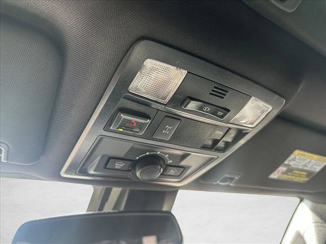 Used 2021 Toyota Tacoma TRD Off-Road w/ TRD Premium Off Road Package image 18