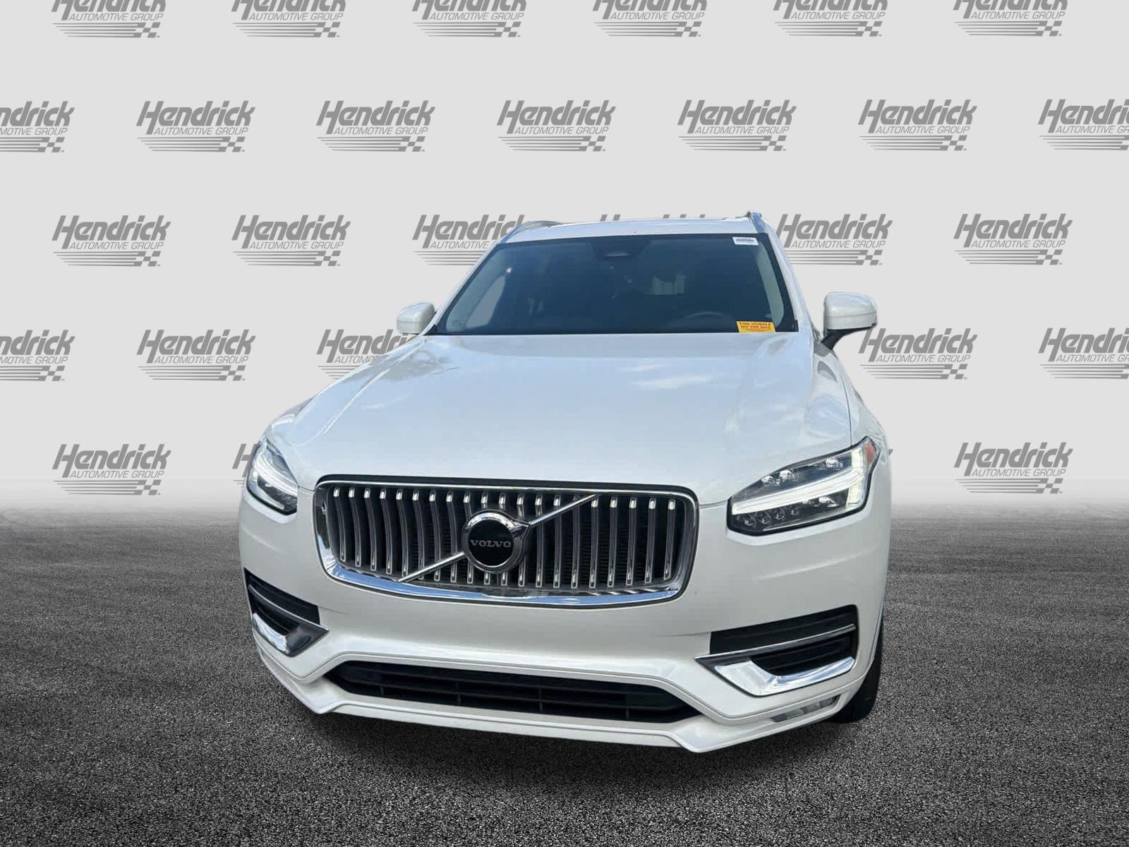 Used 2024 Volvo XC90 B5 Core AWD/4WD image 7