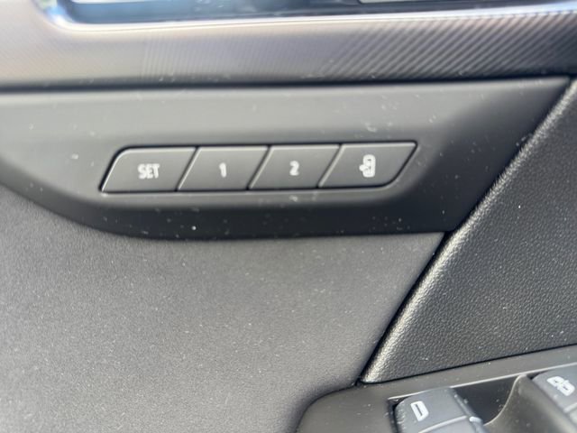 Used 2025 Buick Envision Sport Touring image 10