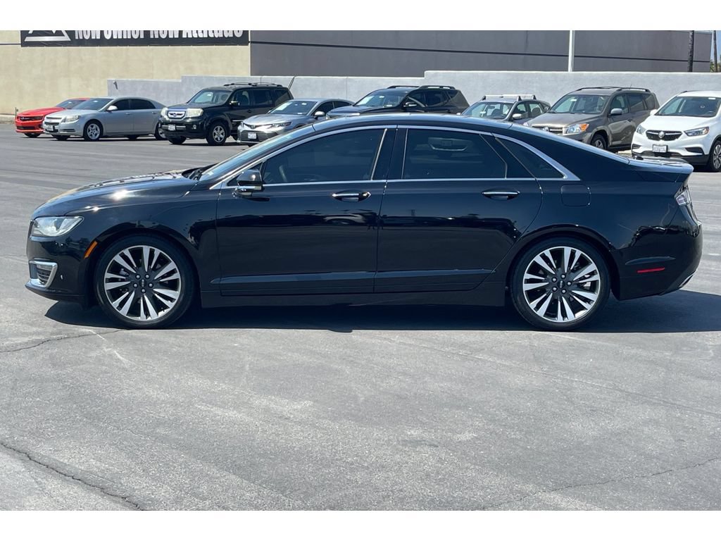 Used 2018 Lincoln MKZ Reserve FWD image 3