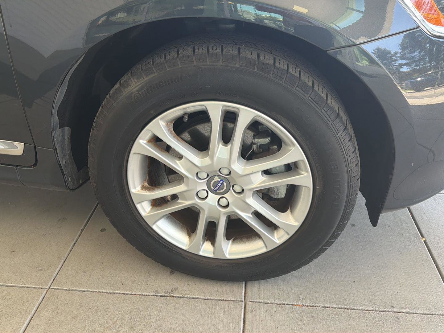 Used 2016 Volvo XC60 T5 Premier w/ Proximity Package AWD/4WD image 11