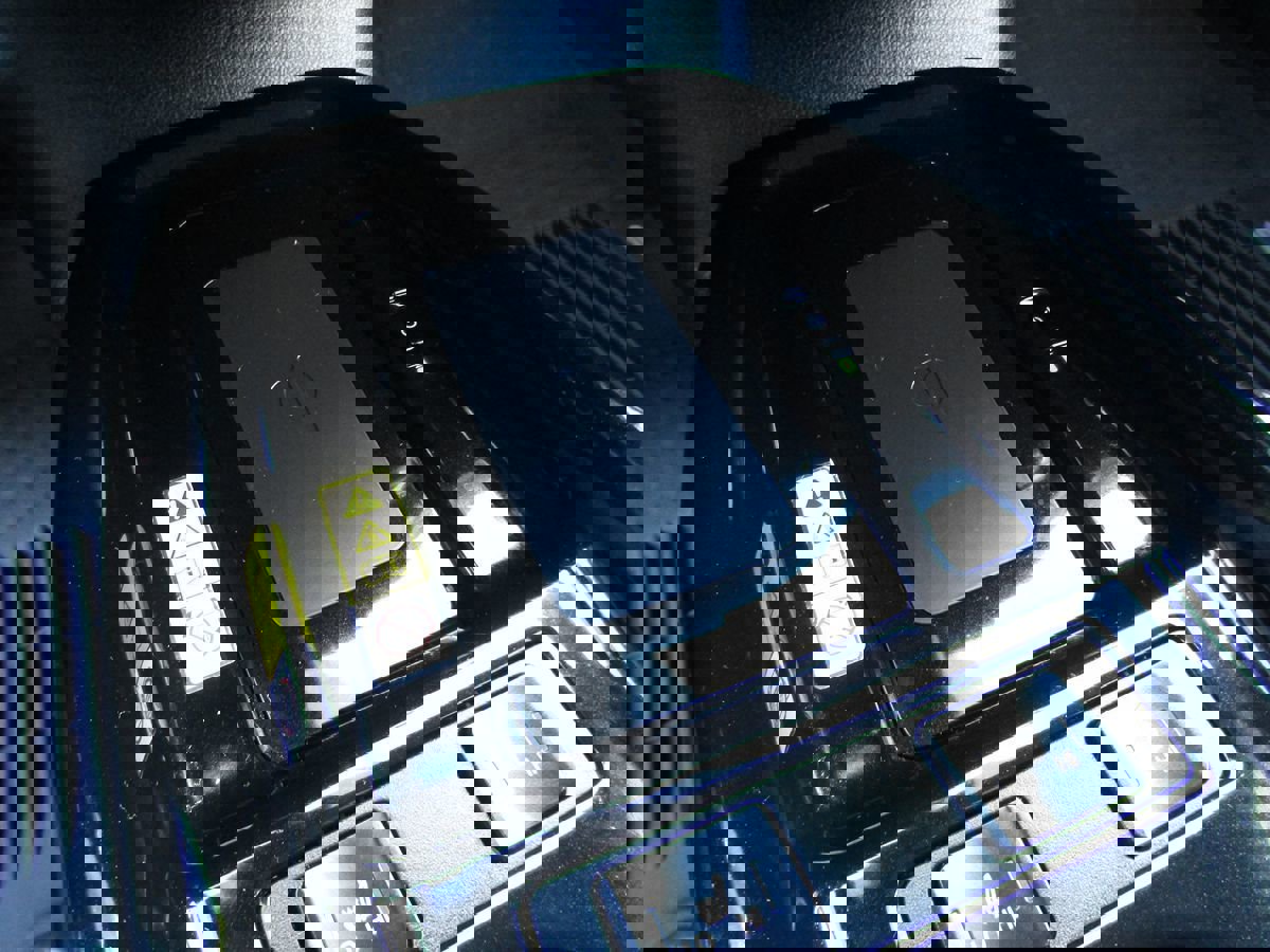 Used 2021 Toyota Prius XLE image 18