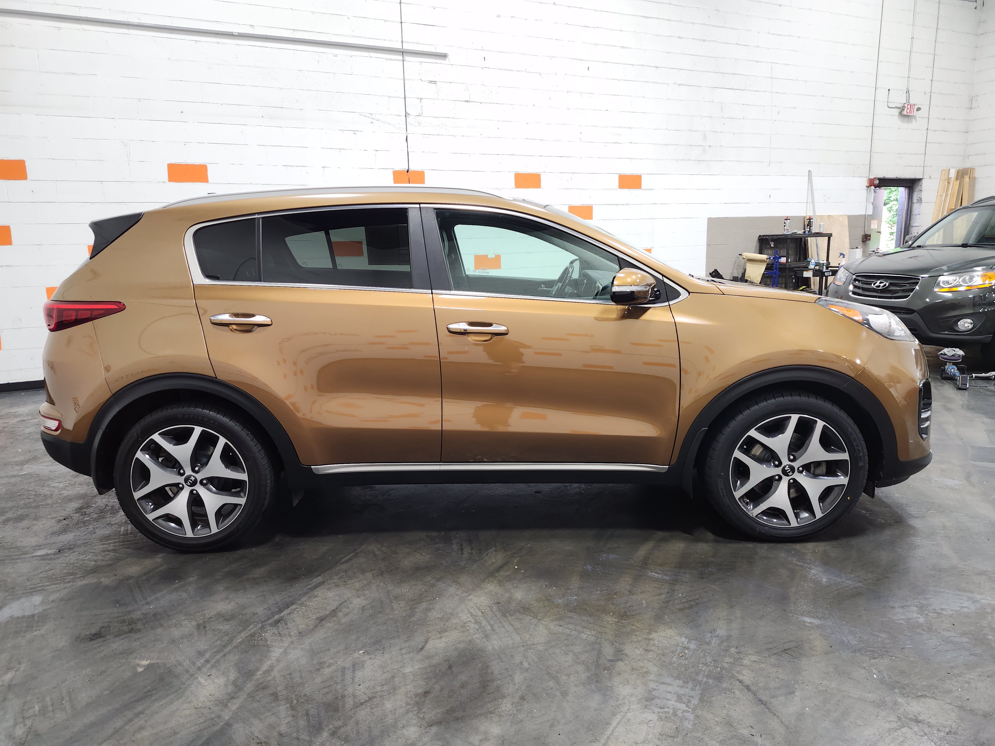 Used 2017 Kia Sportage SX FWD image 19