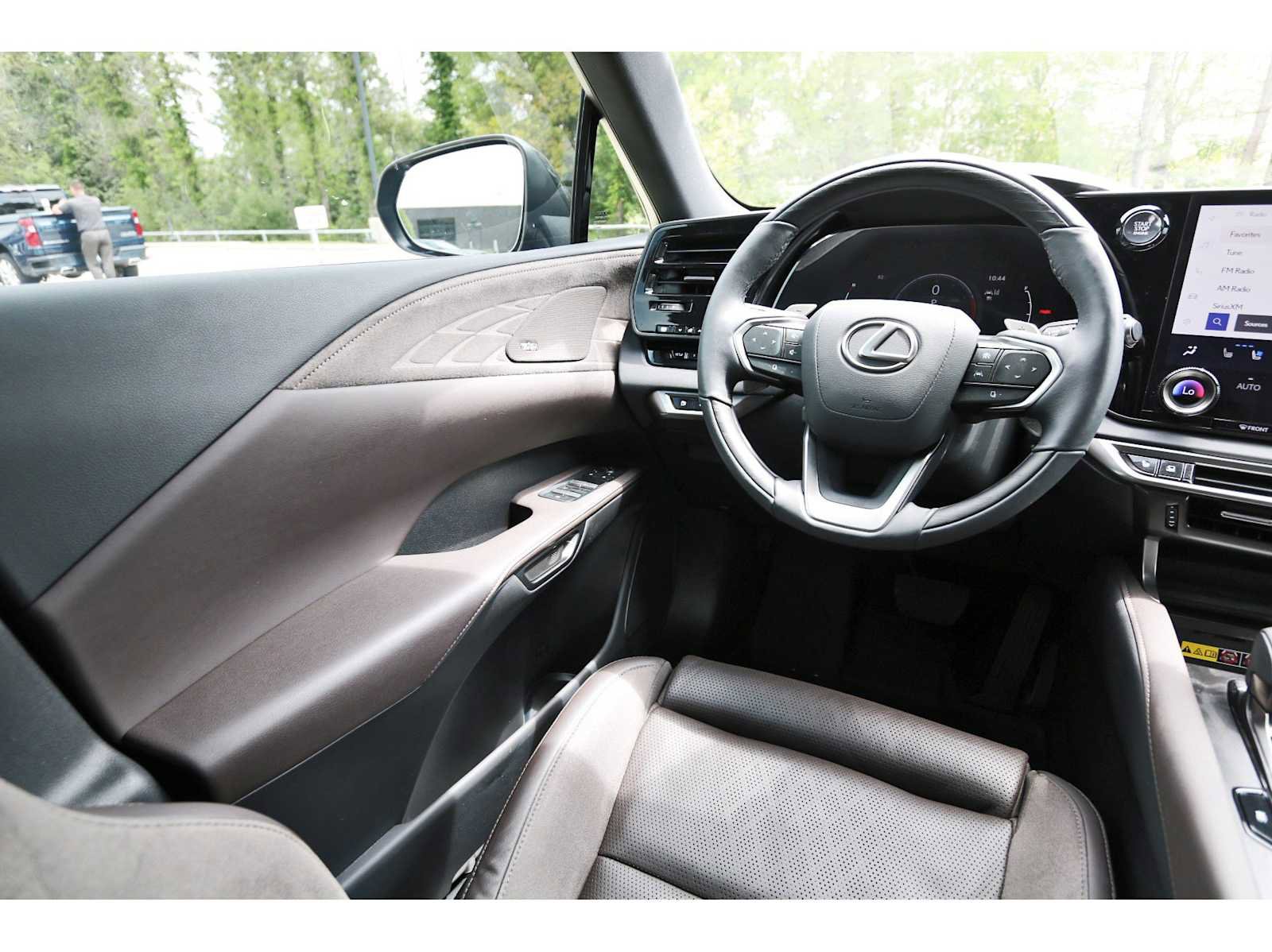 Used 2023 Lexus RX 350 FWD w/ Cold Area Package image 6