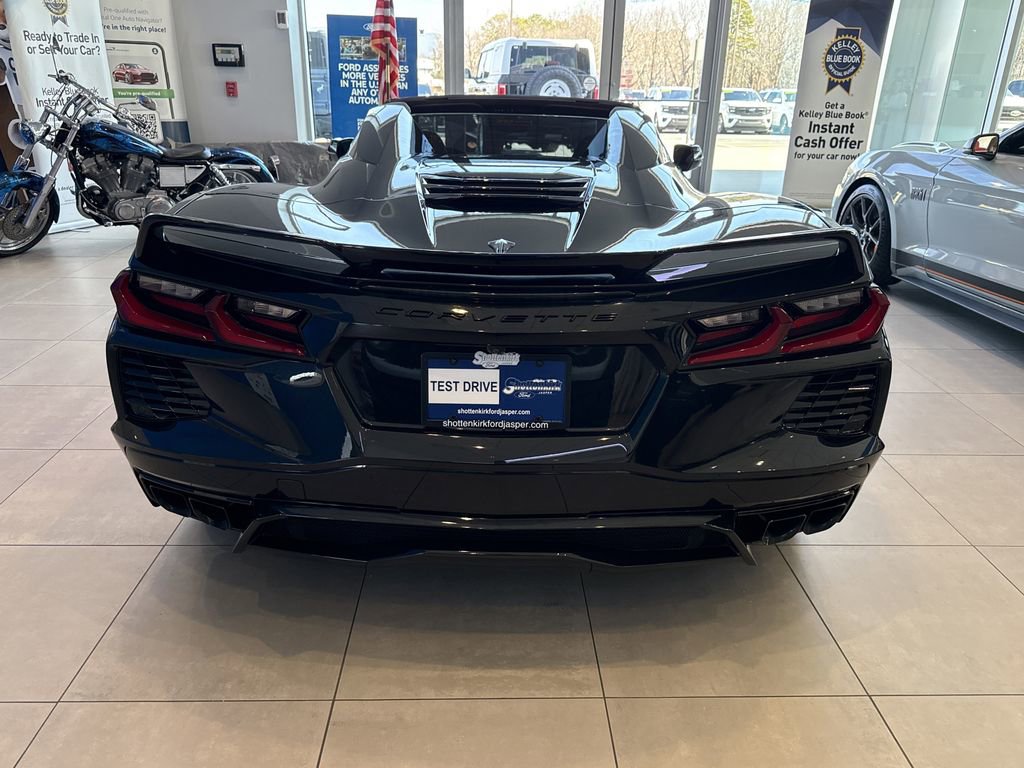 Used 2023 Chevrolet Corvette Stingray Premium Conv w/ Z51 Performance Package image 6