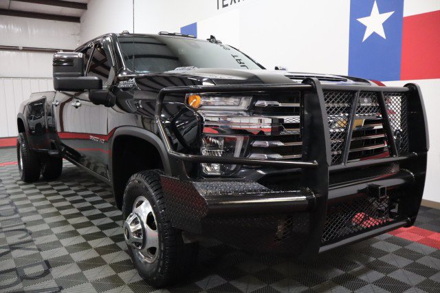 Used 2020 Chevrolet Silverado 3500 High Country w/ Safety Package II AWD/4WD image 18