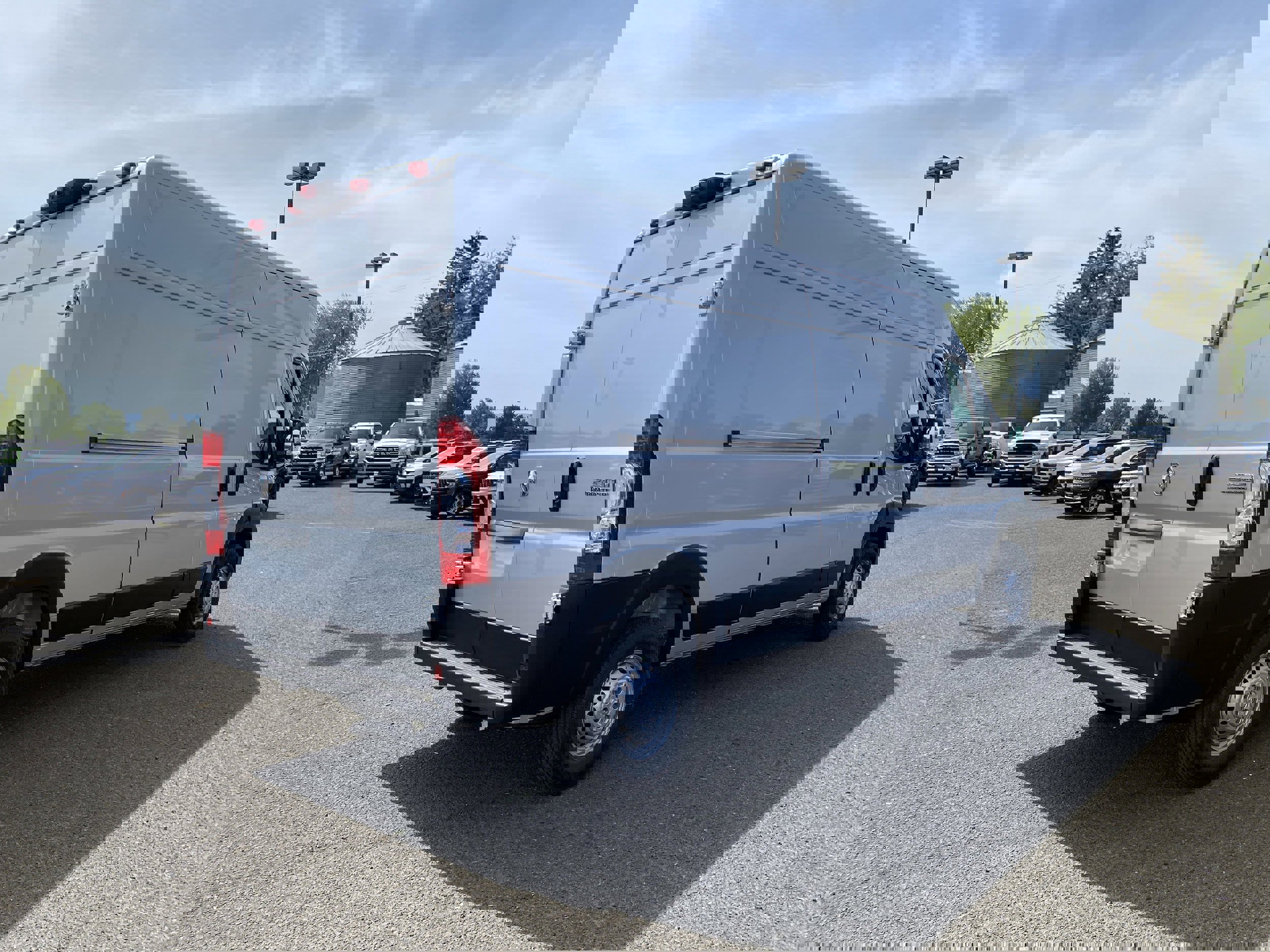 New 2025 RAM ProMaster 2500 w/ Convenience Group image 3