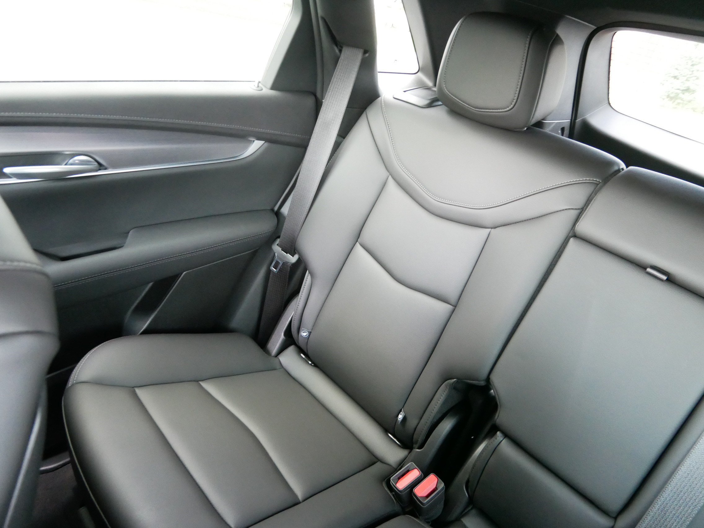 Used 2026 Cadillac XT5 Luxury w/ LPO, Floor Liner Package AWD/4WD image 10