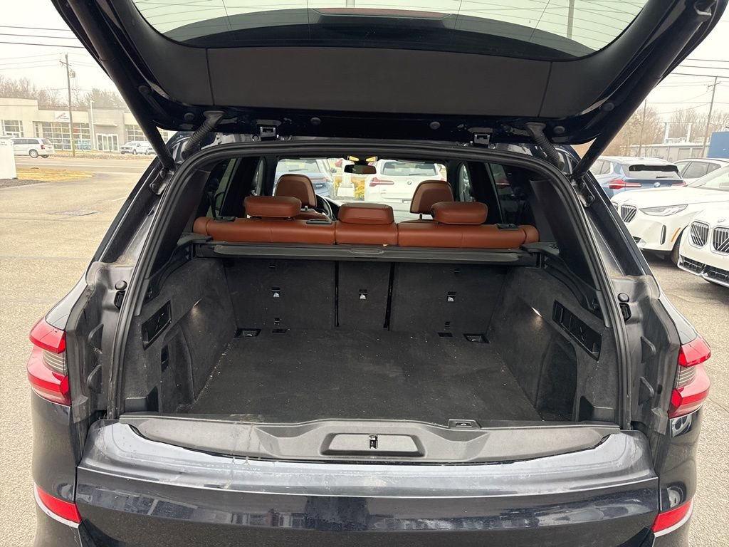 Used 2022 BMW X5 xDrive40i w/ M Sport Package image 20