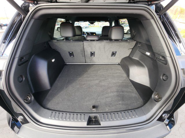 Used 2025 Chevrolet Equinox RS w/ Safety and Technology Package image 19