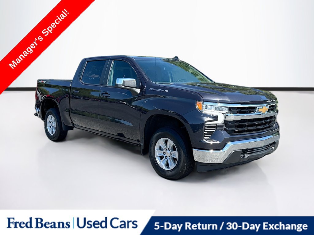 Used 2023 Chevrolet Silverado 1500 LT AWD/4WD image 1