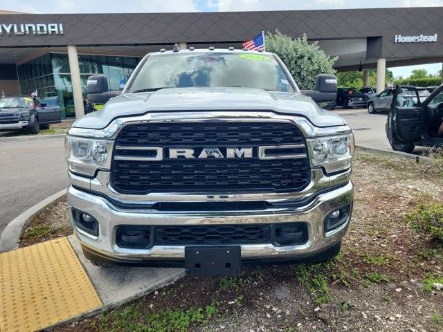 Used 2024 RAM 3500 Big Horn AWD/4WD image 2