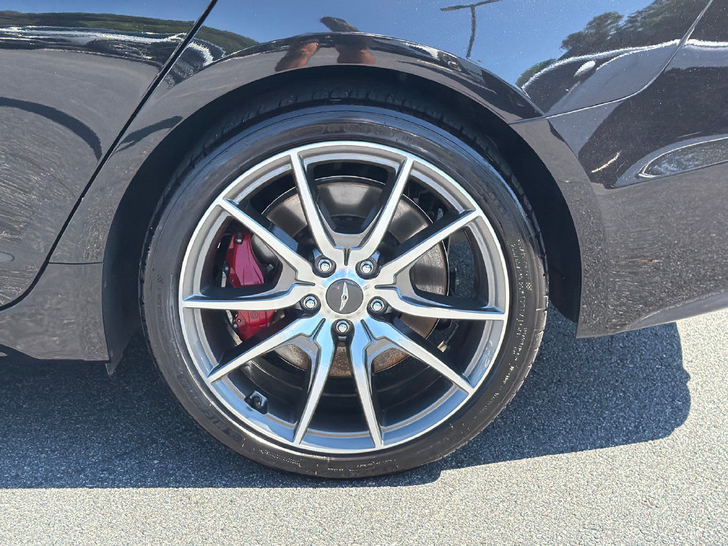 Used 2019 Genesis G70 3.3T Advanced w/ Prestige Package RWD image 21