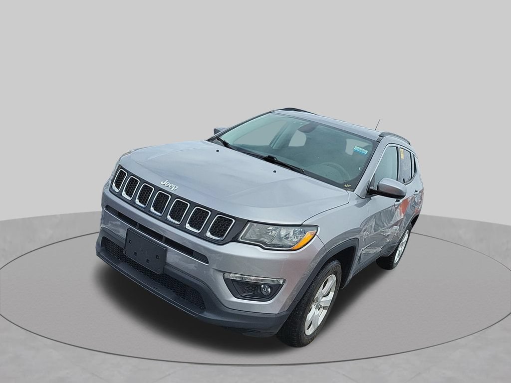 Used 2019 Jeep Compass Latitude AWD/4WD image 38
