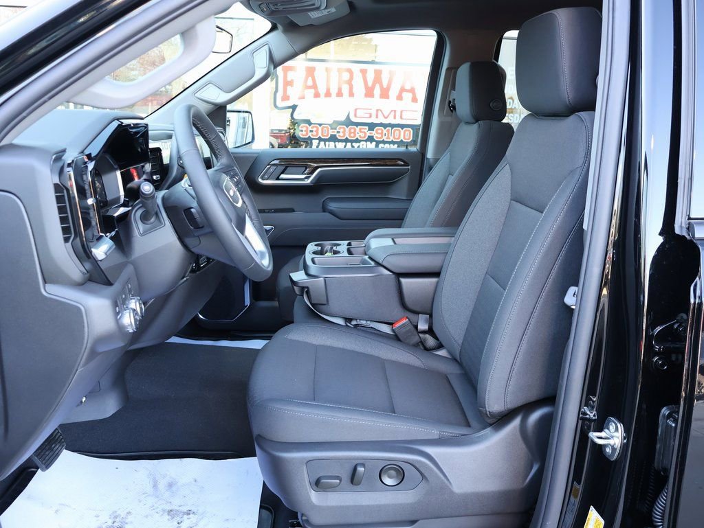 New 2026 GMC Sierra 1500 Elevation image 12