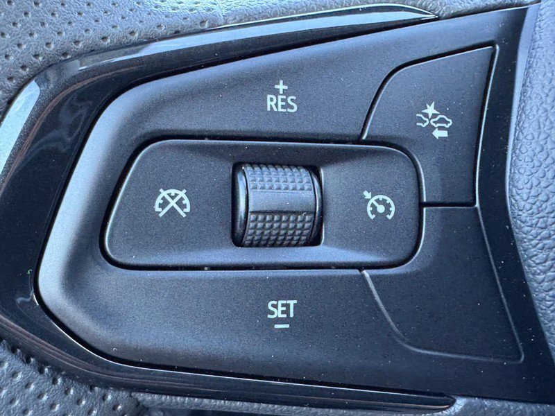 New 2026 Chevrolet Trax LT image 35