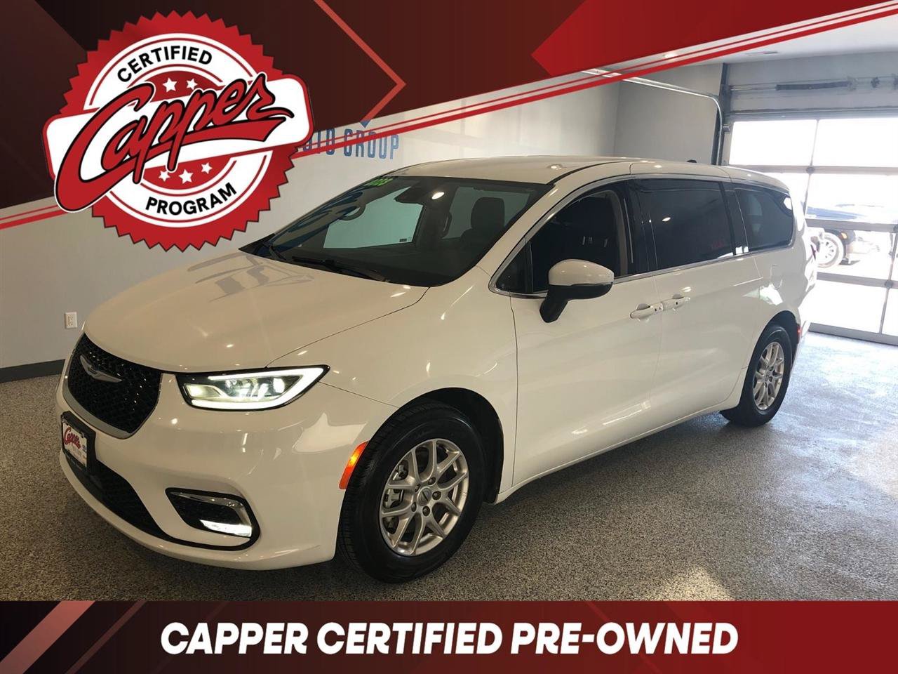 Used 2023 Chrysler Pacifica Touring-L