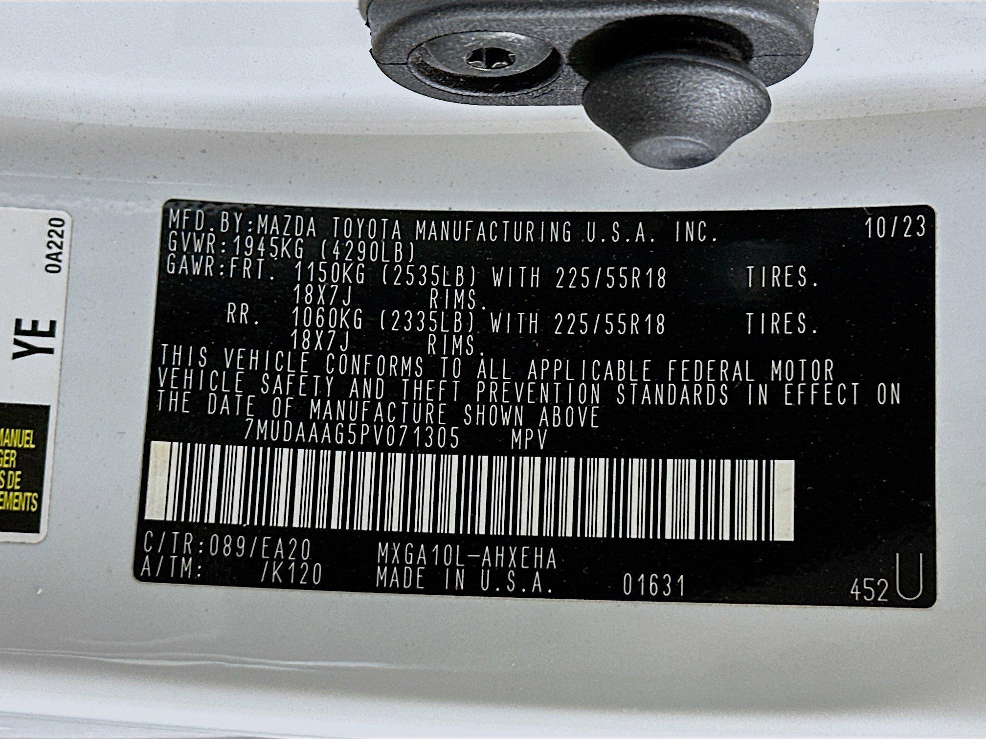 Used 2023 Toyota Corolla Cross XLE w/ Convenience Package image 12