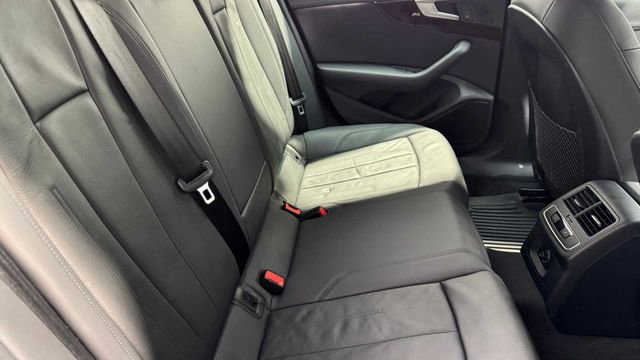 Used 2019 Audi A4 2.0T Premium w/ Convenience Package FWD image 15