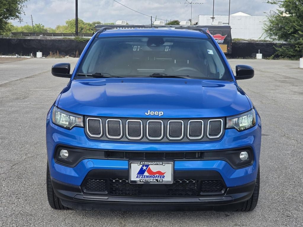 Used 2022 Jeep Compass Latitude FWD image 8