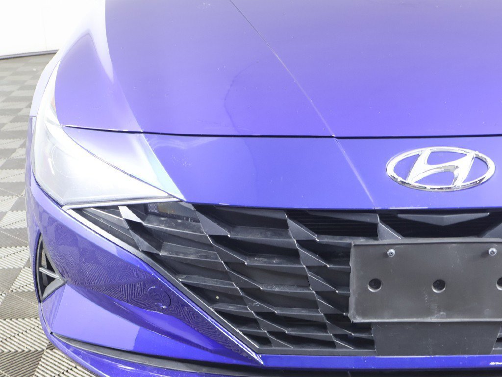 Used 2023 Hyundai Elantra SEL w/ Convenience Package FWD image 14