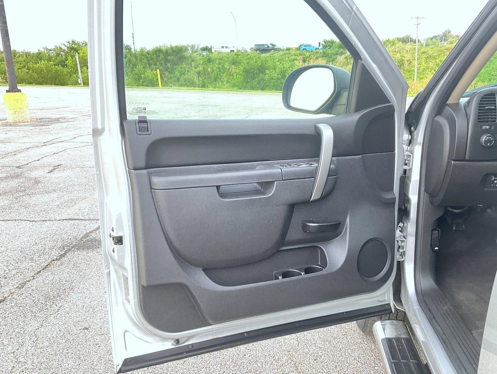 Used 2012 GMC Sierra 1500 SLE w/ Power Tech Package AWD/4WD image 9