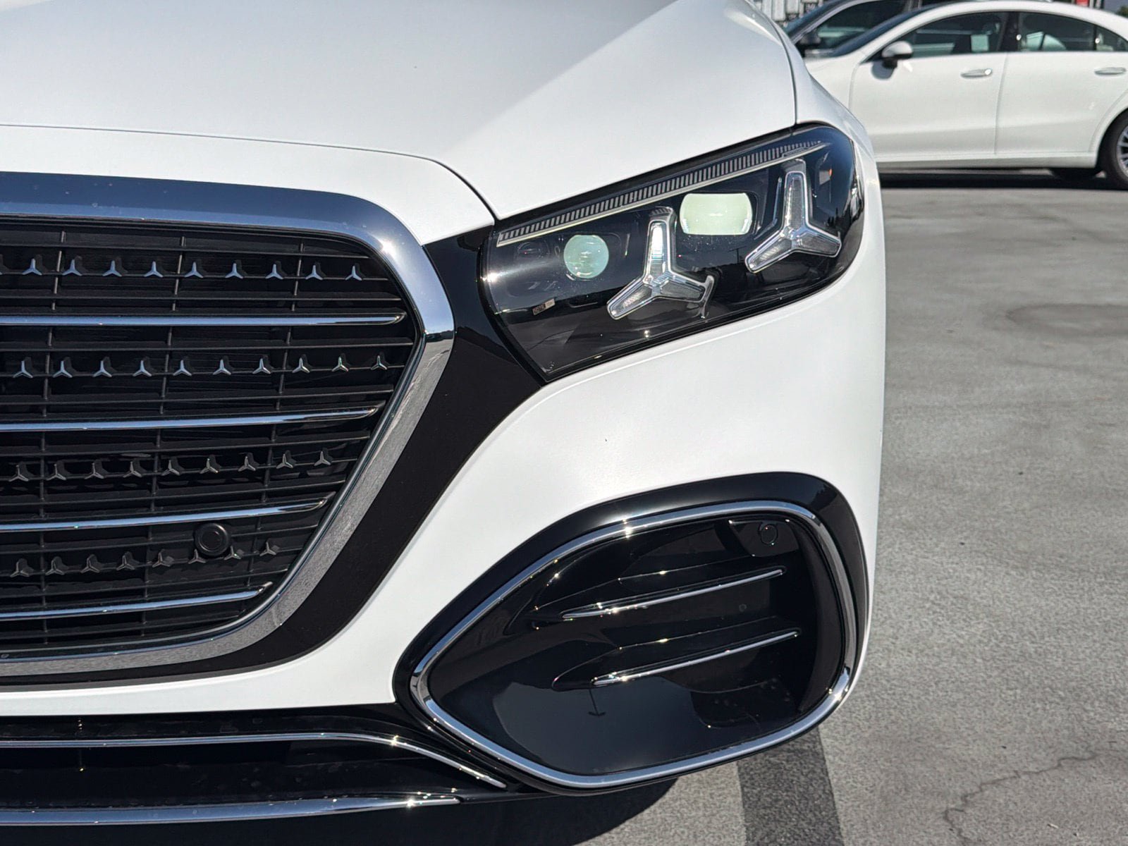 New 2027 Mercedes-Benz S 580 4MATIC Sedan image 7