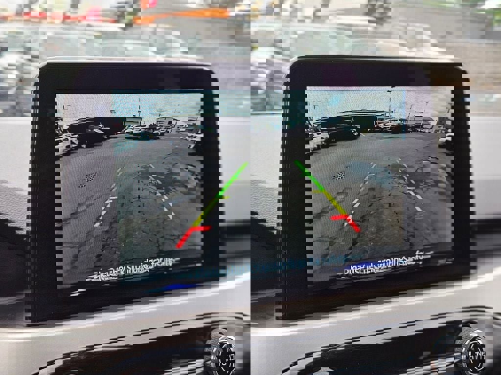 Used 2022 Ford Escape SE image 21