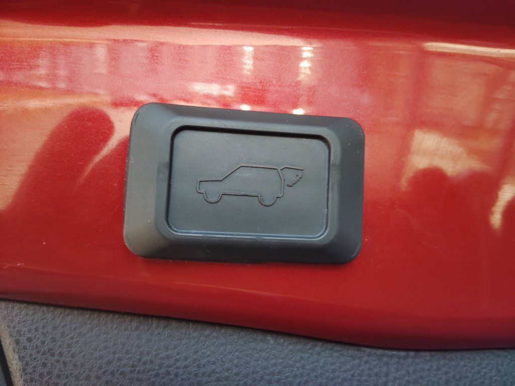 Certified 2024 Toyota RAV4 XLE w/ Convenience Package AWD/4WD image 34