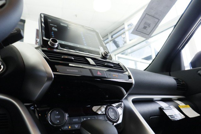New 2026 Mitsubishi Eclipse Cross SEL AWD/4WD image 13