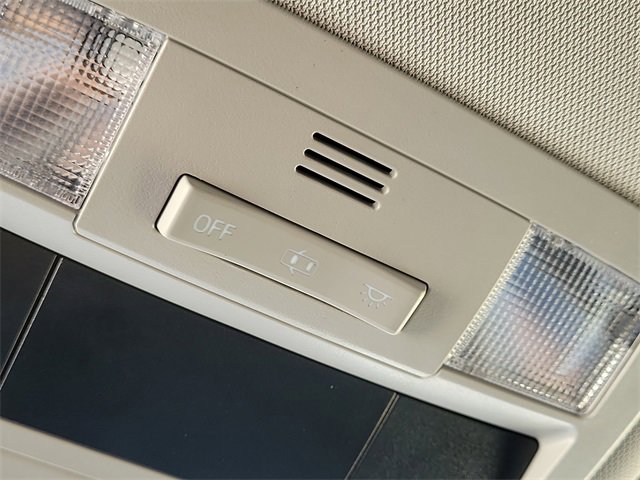 Used 2022 Toyota Tacoma SR image 27