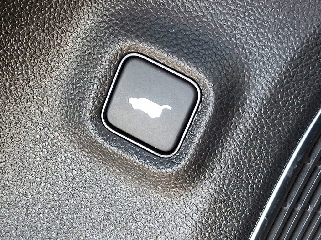 Certified 2024 Acura MDX SH-AWD w/ Technology Package image 28