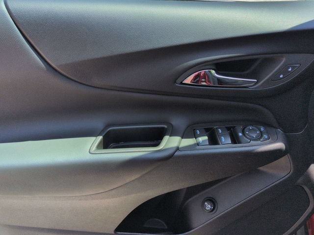 Used 2023 Chevrolet Equinox LT FWD image 25