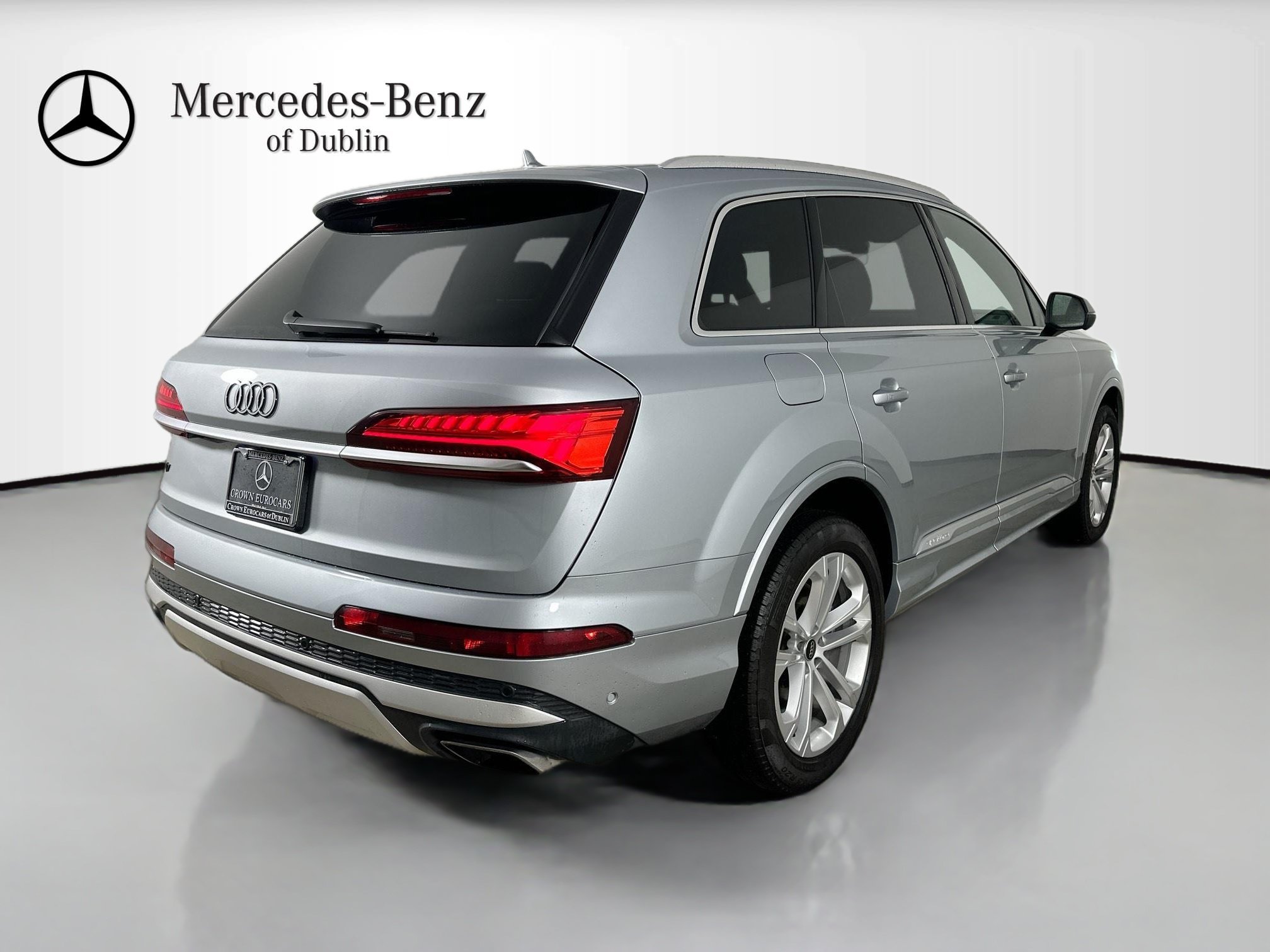 Used 2025 Audi Q7 3.0T Premium Plus AWD/4WD image 5