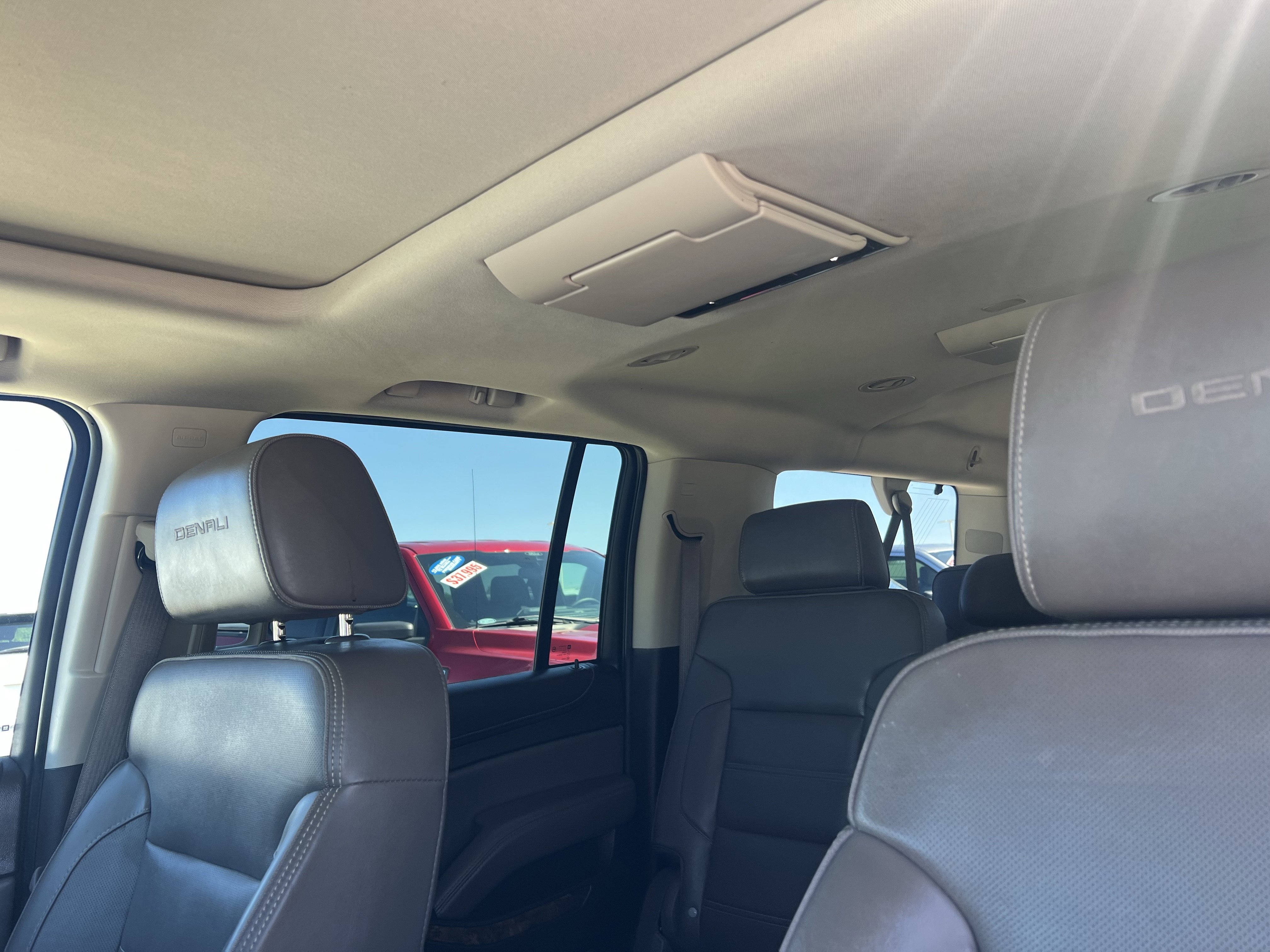 Used 2016 GMC Yukon XL Denali w/ Open Road Package image 17