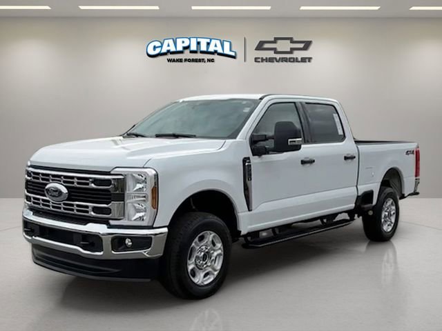Used 2025 Ford F250 XLT image 1