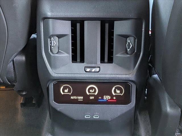Used 2025 BMW X3 M50 w/ Premium Package AWD/4WD image 18
