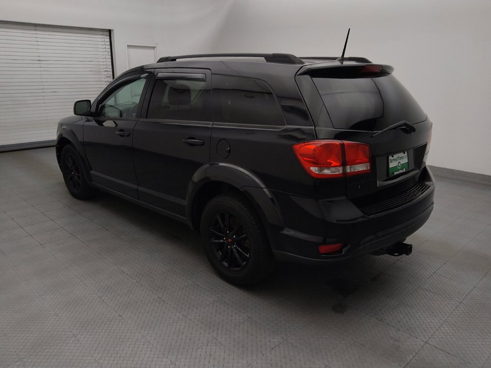 Used 2019 Dodge Journey SE w/ Blacktop Package FWD image 3